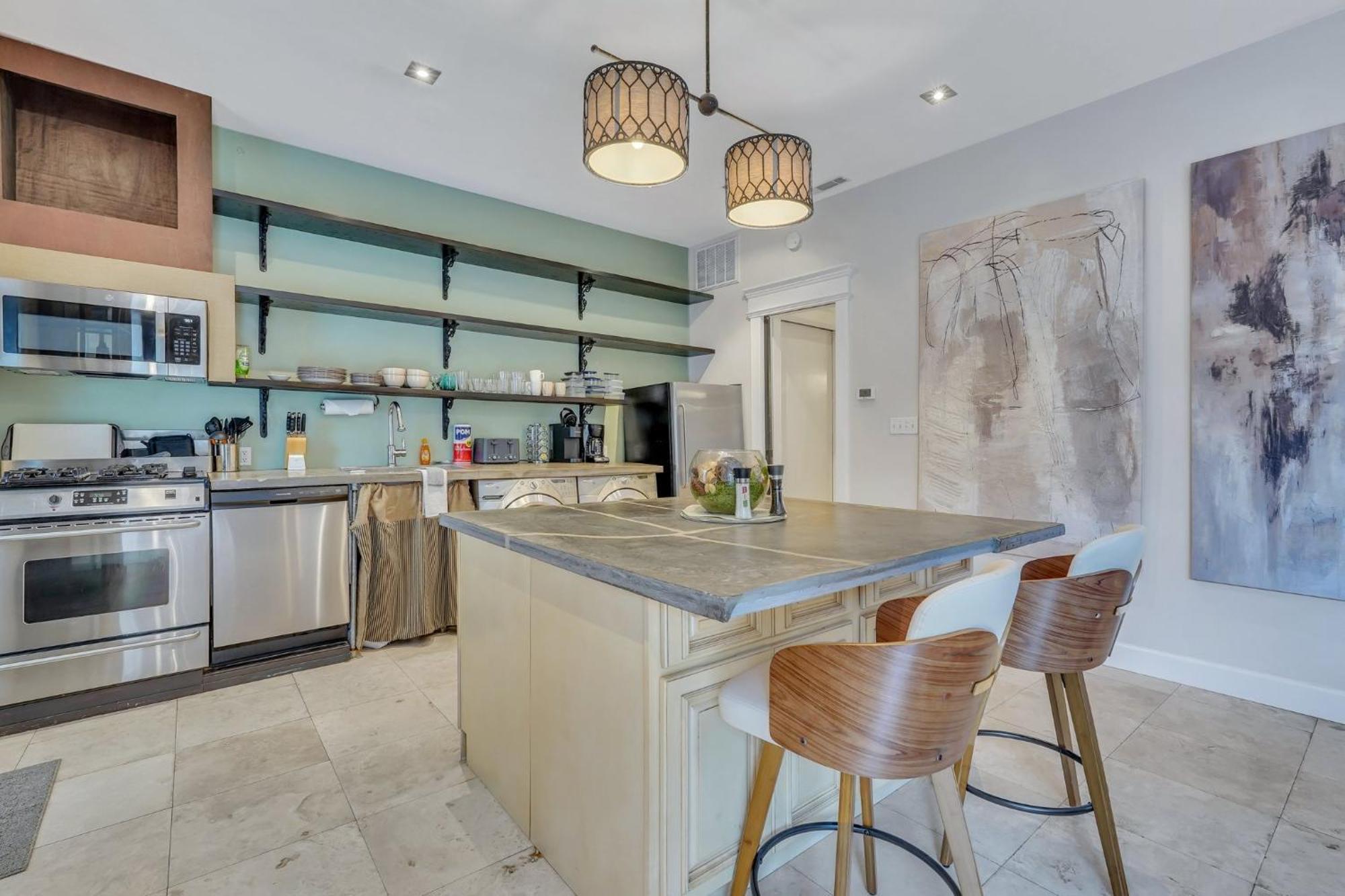 The Lincoln Loft, Near Forsyth Park With Free Parking Villa ซาวานนาห์ ภายนอก รูปภาพ