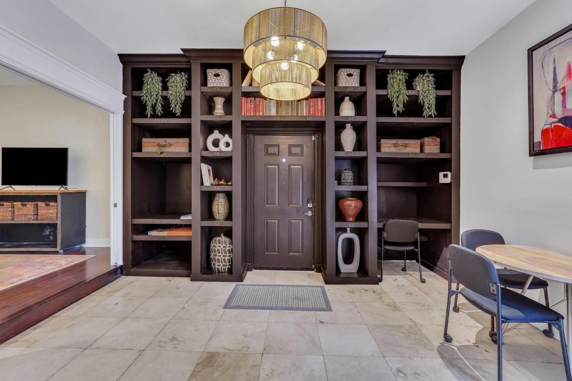 The Lincoln Loft, Near Forsyth Park With Free Parking Villa ซาวานนาห์ ภายนอก รูปภาพ